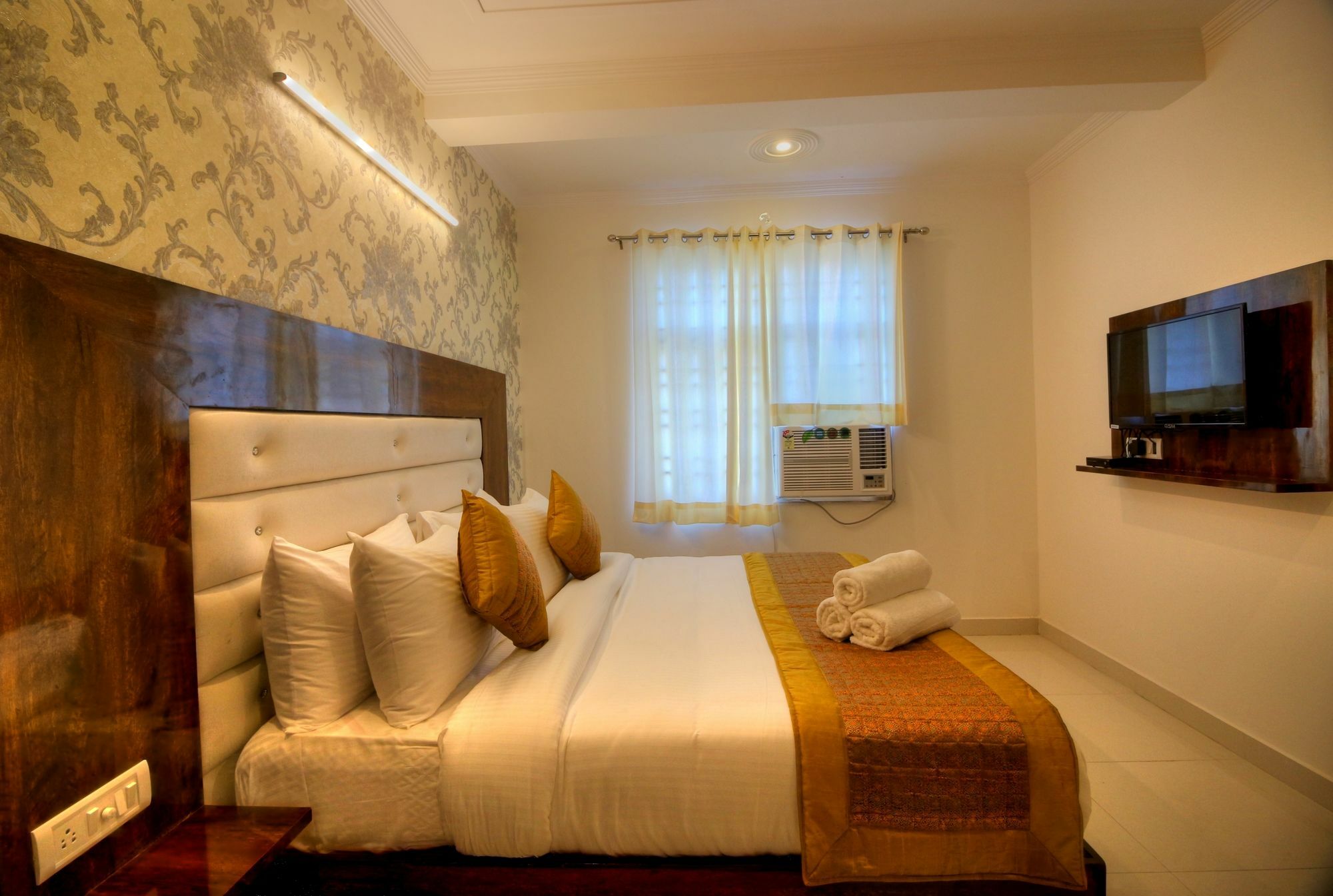 Airport Hotel Ark Of Avalon Neu-Delhi Exterior foto